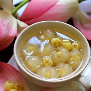 Chè hạt sen long nhãn